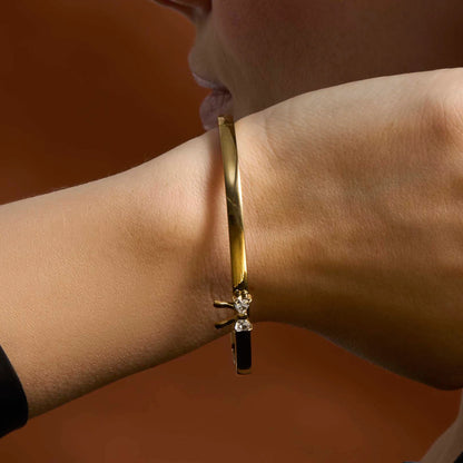 Grace Bow Bangle