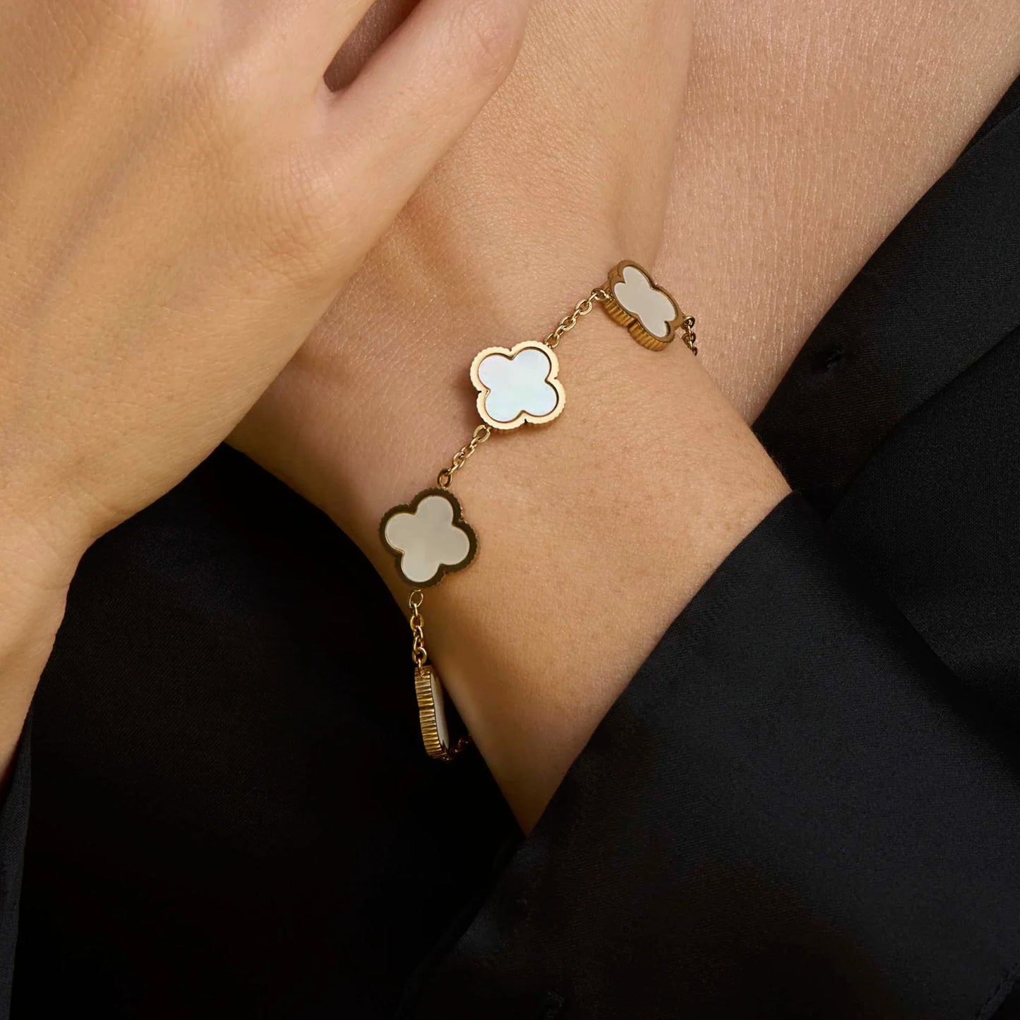 Lucky Leaf Pearl Bracelet